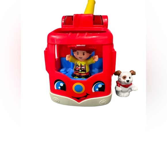 Fisher Price Little People Helping Others Musical Fire Truck With 4 Figures - Picture 11 of 12